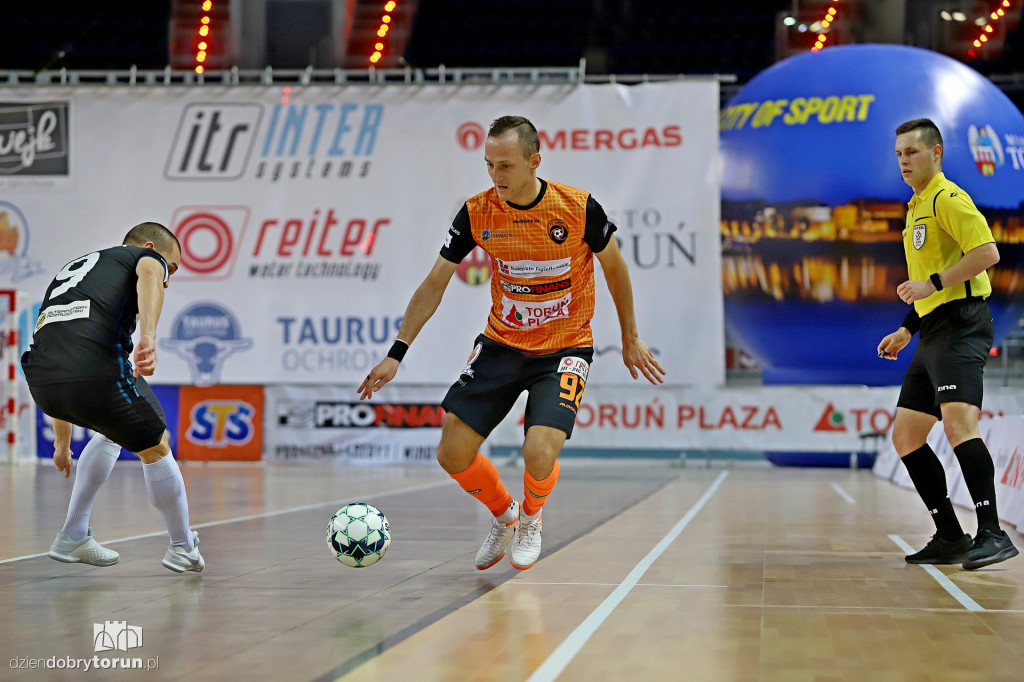 FC Toruń 4 : 2 MOKS Słoneczny Stok Białystok