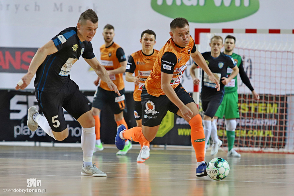 FC Toruń 4 : 2 MOKS Słoneczny Stok Białystok