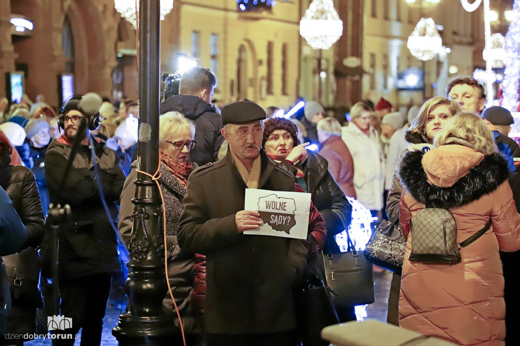 Protest Dziś sędziowie - jutro Ty!