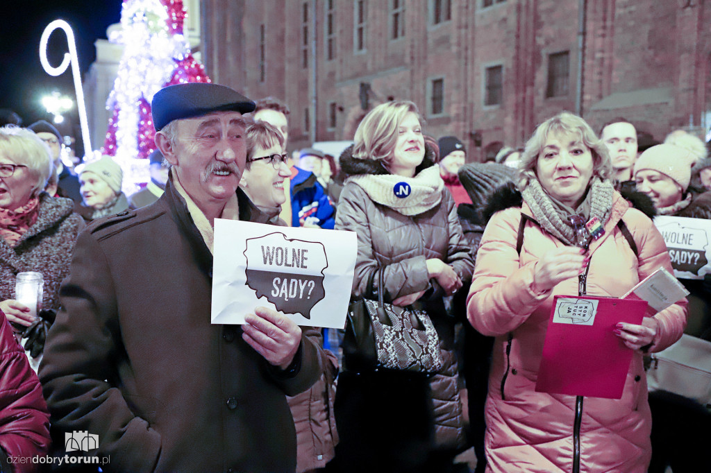 Protest Dziś sędziowie - jutro Ty!