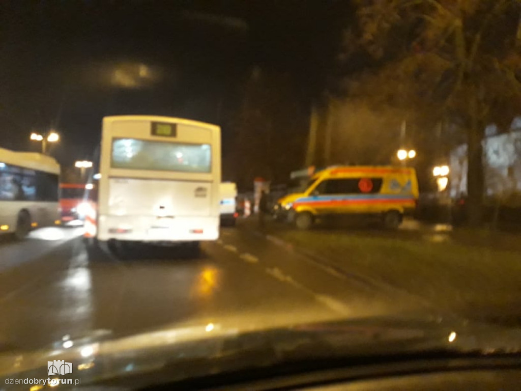 Toruń: groźne zdarzenie na Placu Rapackiego!