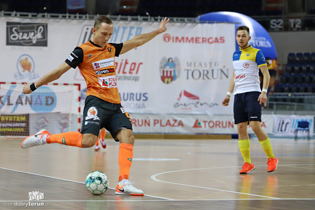 FC KJ Toruń 6:3 Gwiazda Ruda Śląska