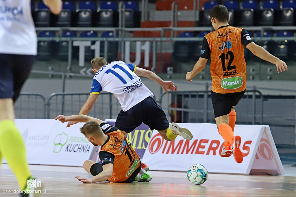 FC KJ Toruń 6:3 Gwiazda Ruda Śląska