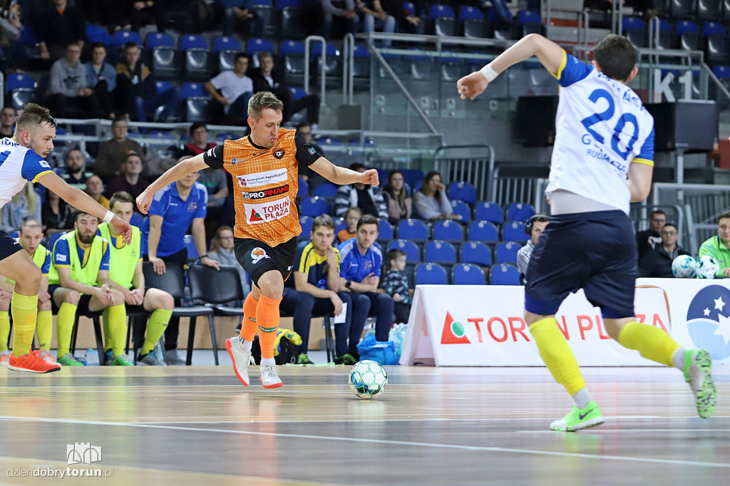 FC KJ Toruń 6:3 Gwiazda Ruda Śląska