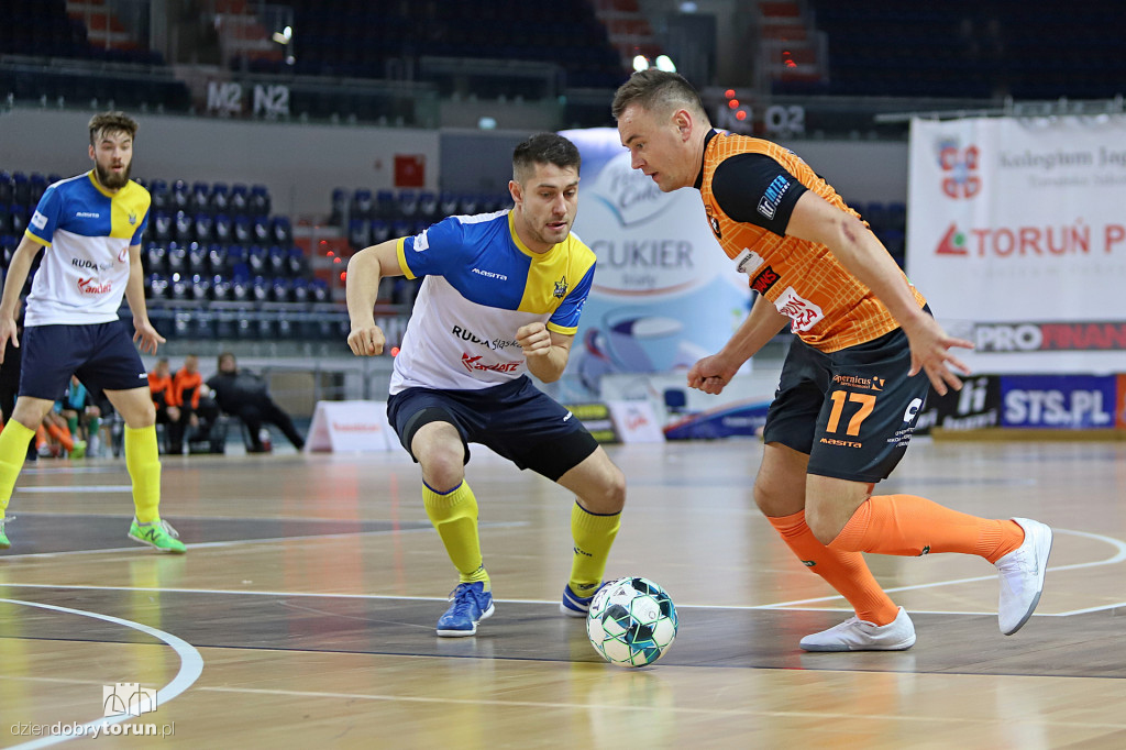 FC KJ Toruń 6:3 Gwiazda Ruda Śląska