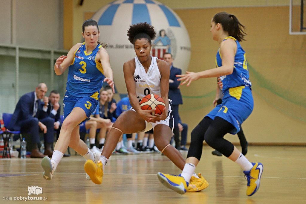 Energa Toruń 44:66 Arka Gdynia