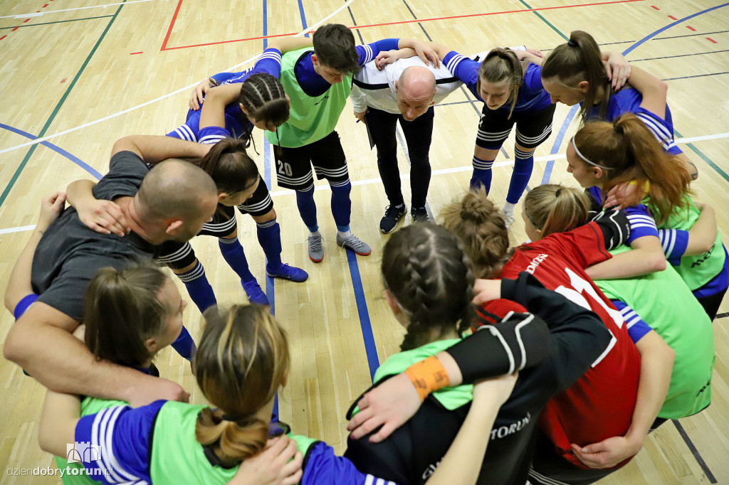 FC Gwiazda TORUŃ 4:3 AZS UWM High Heels Olsztyn