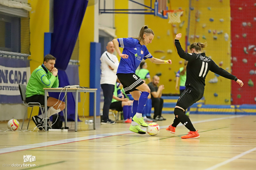 FC Gwiazda TORUŃ 4:3 AZS UWM High Heels Olsztyn
