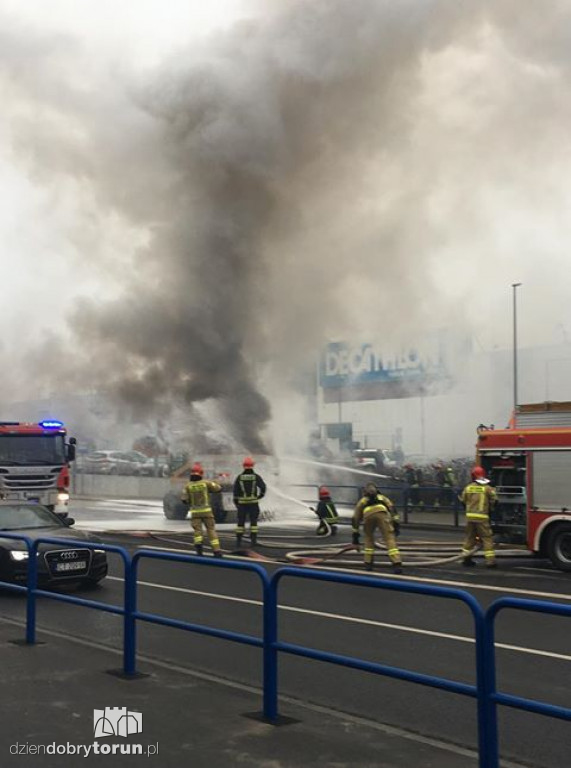 Płonąca koparka przy ul. Żółkiewskiego cz. 2