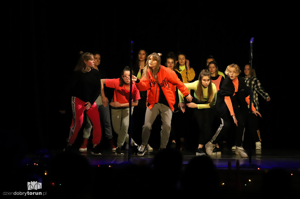 Koncert  ,,Pomagamy Mateuszowi''