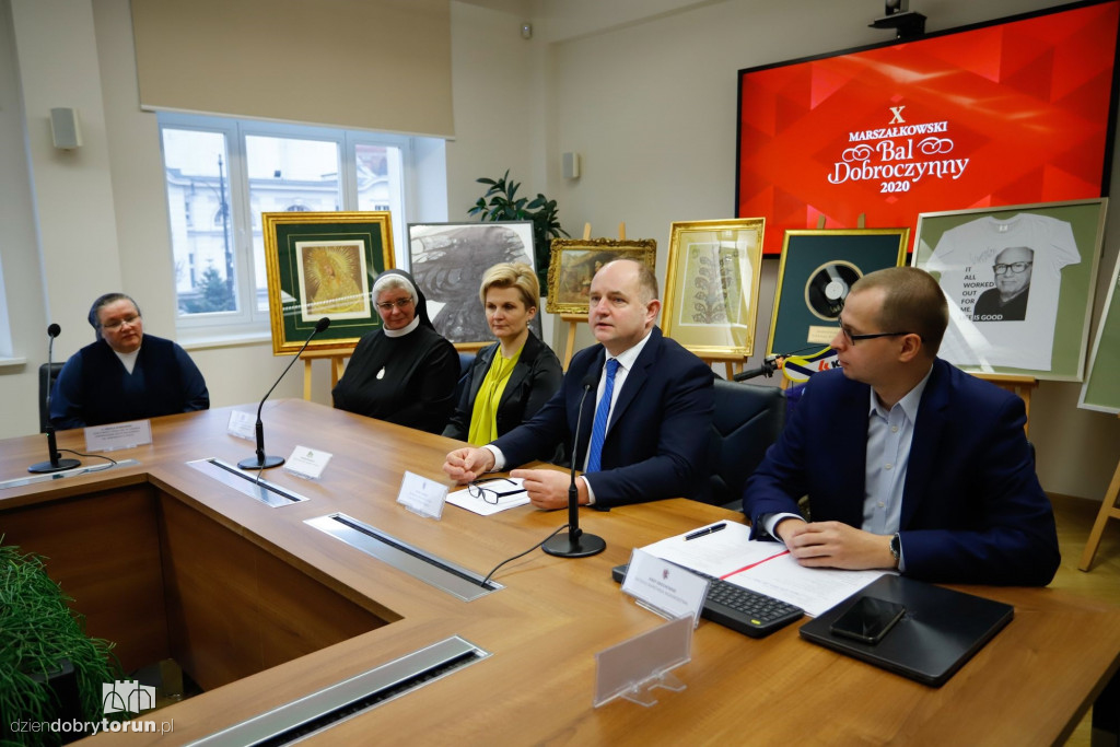 Konferencja przed X Balem Dobroczynnym