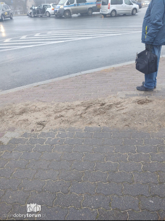 Groźne zderzenie na wiadukcie przy ul. Kościuszki