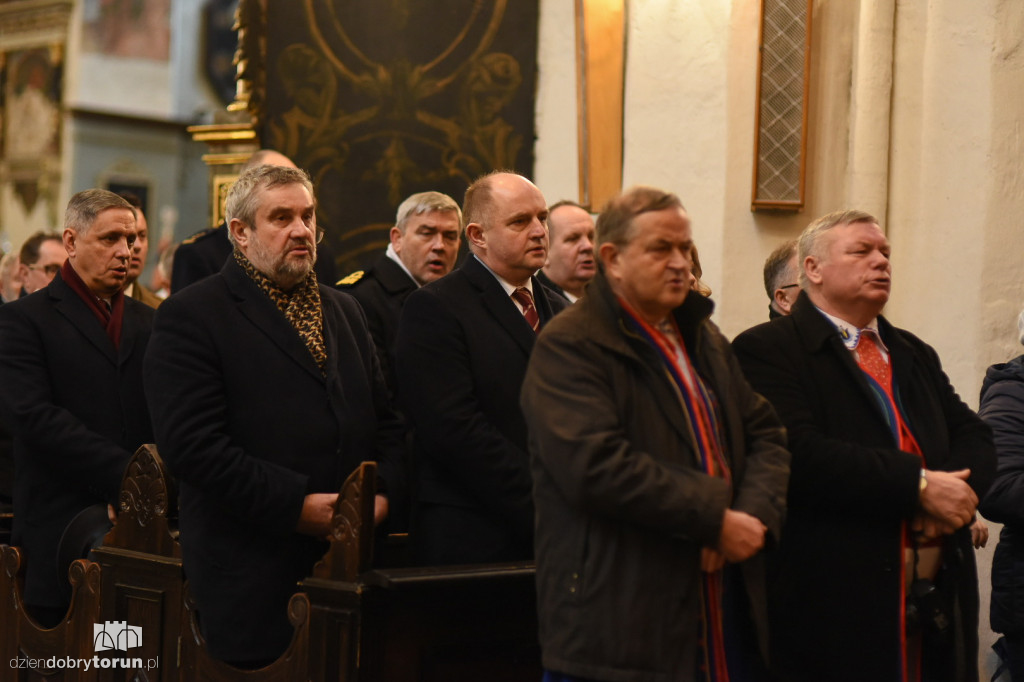 Uroczysta msza św. w intencji ojczyzny