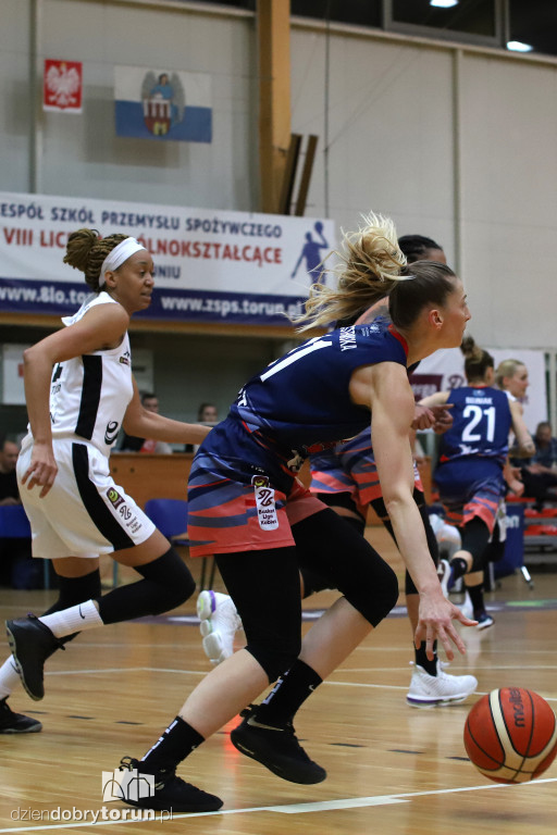 Energa Toruń 57:48 Politechnika Gdańska