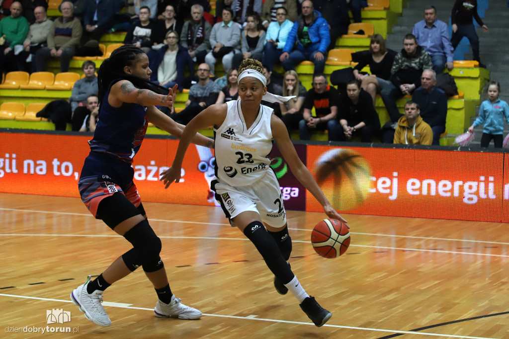 Energa Toruń 57:48 Politechnika Gdańska