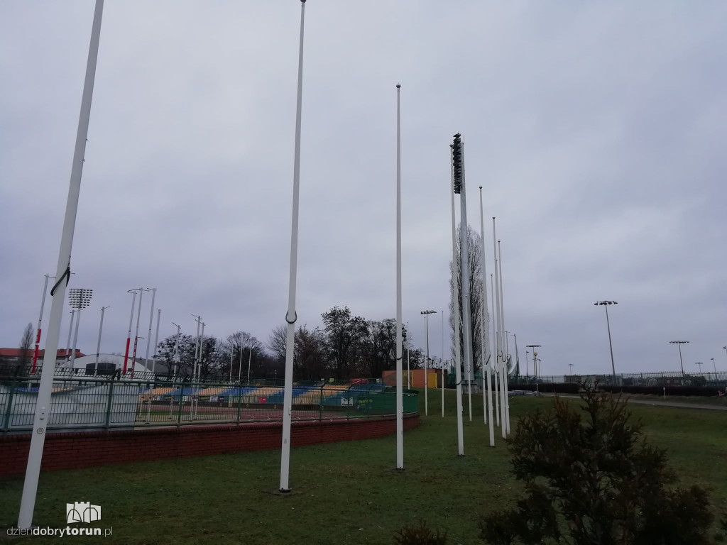 Jest oświetlenie na stadionie miejskim w Toruniu!