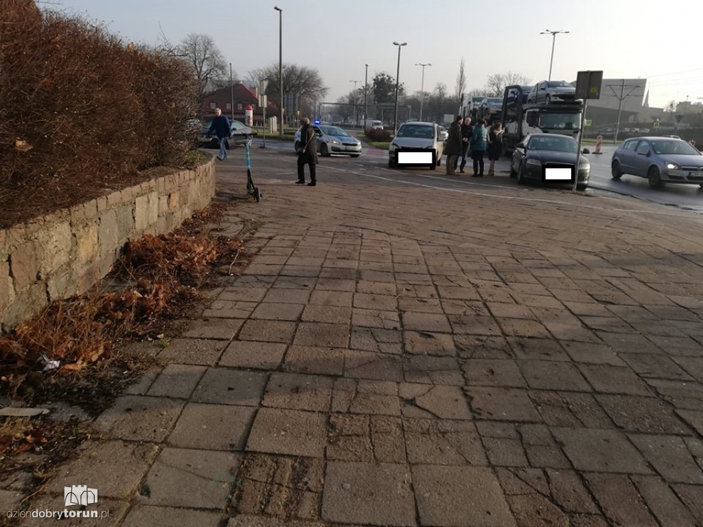 Kolizja na placu Niepodległości