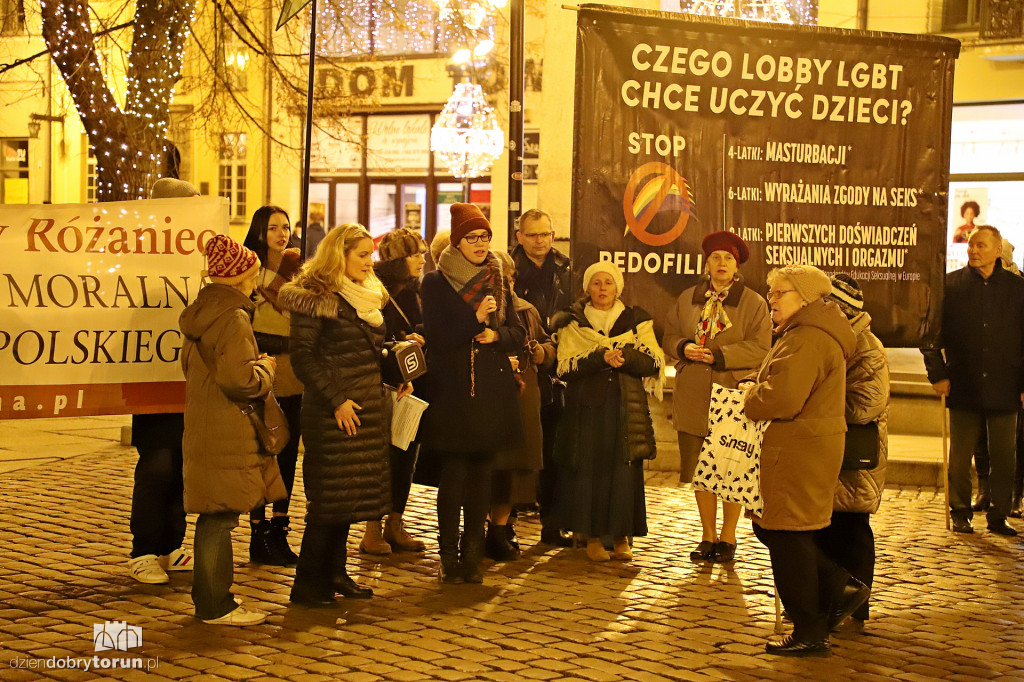 Różaniec w intencji odnowy moralnej