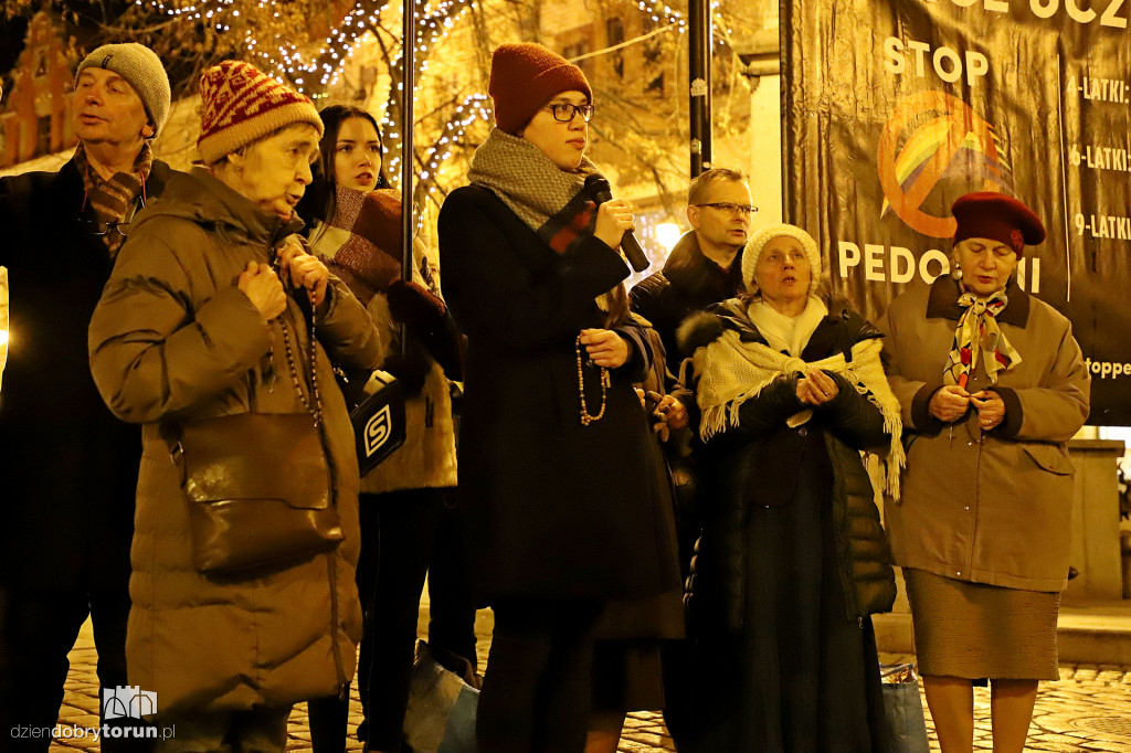 Różaniec w intencji odnowy moralnej