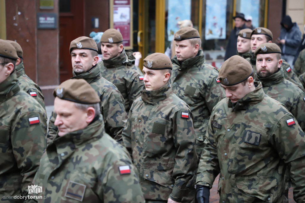Przemarsz wojsk na Rynek Staromiejski