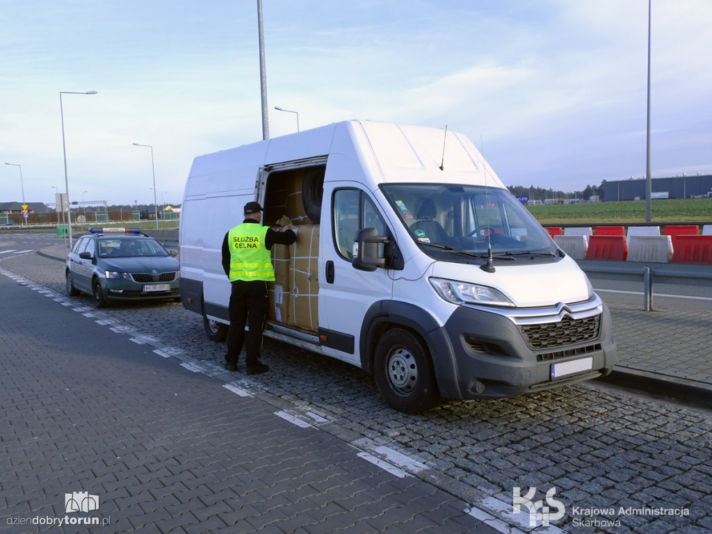 Toruń: służby przejęły nielegalny tytoń!