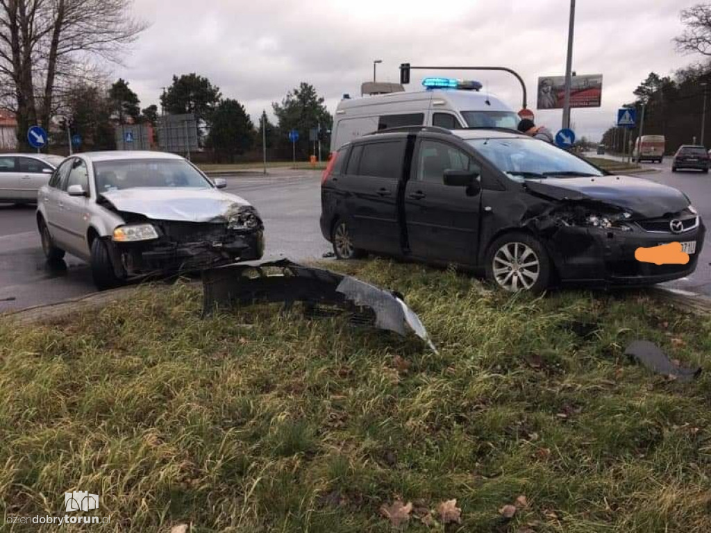 Groźna kolizja na osiedlu Na Skarpie