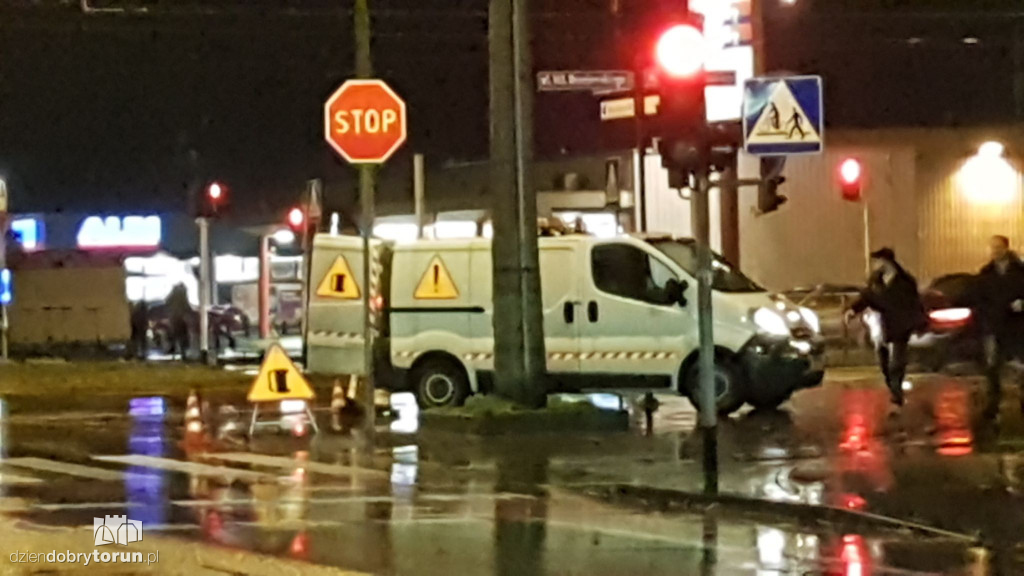 Kolejna groźna kolizja przy ul. Reja