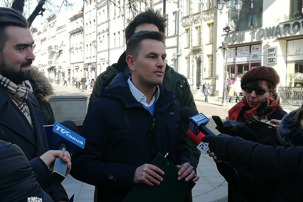 Konferencja prasowa Arkadiusza Myrchy