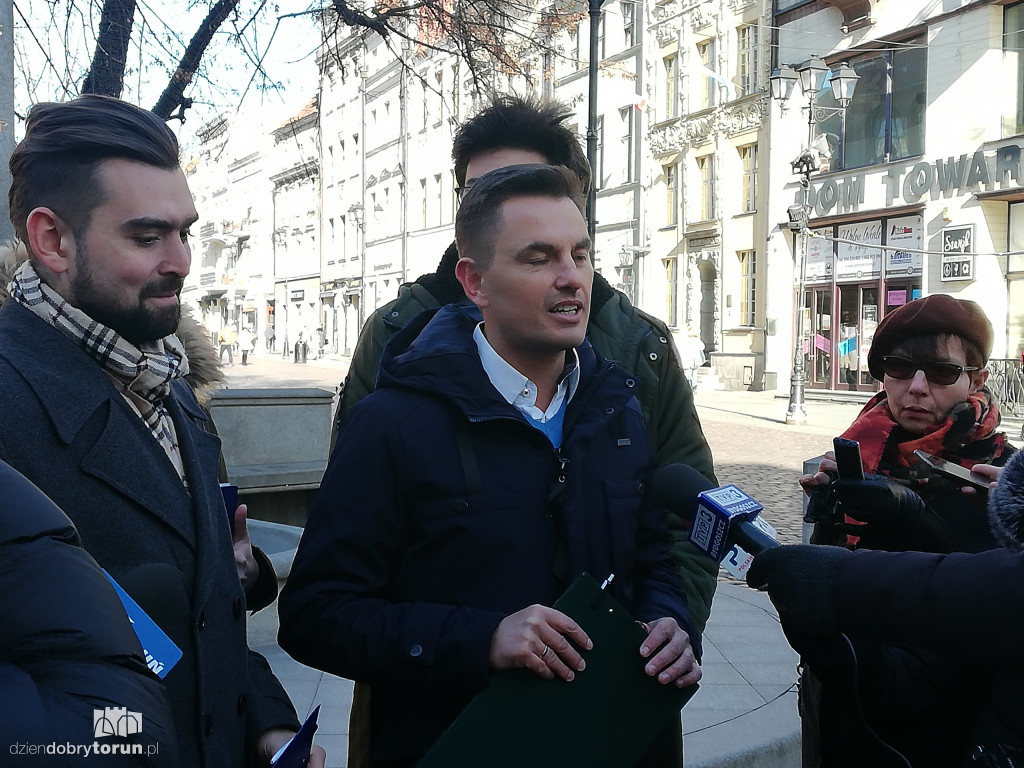 Konferencja prasowa Arkadiusza Myrchy