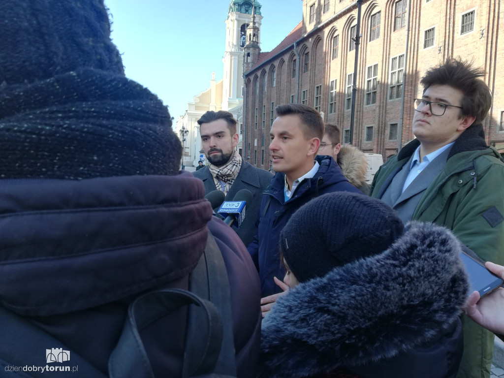 Konferencja prasowa Arkadiusza Myrchy