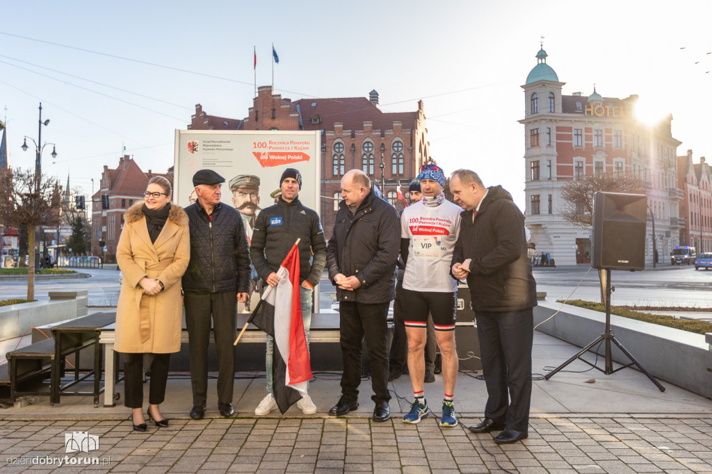 Przebiegną 240 kilometrów! Z Torunia do Pucka!