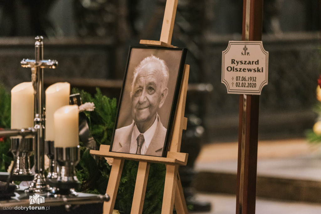 Ostatnie pożegnanie Ryszarda Olszewskiego