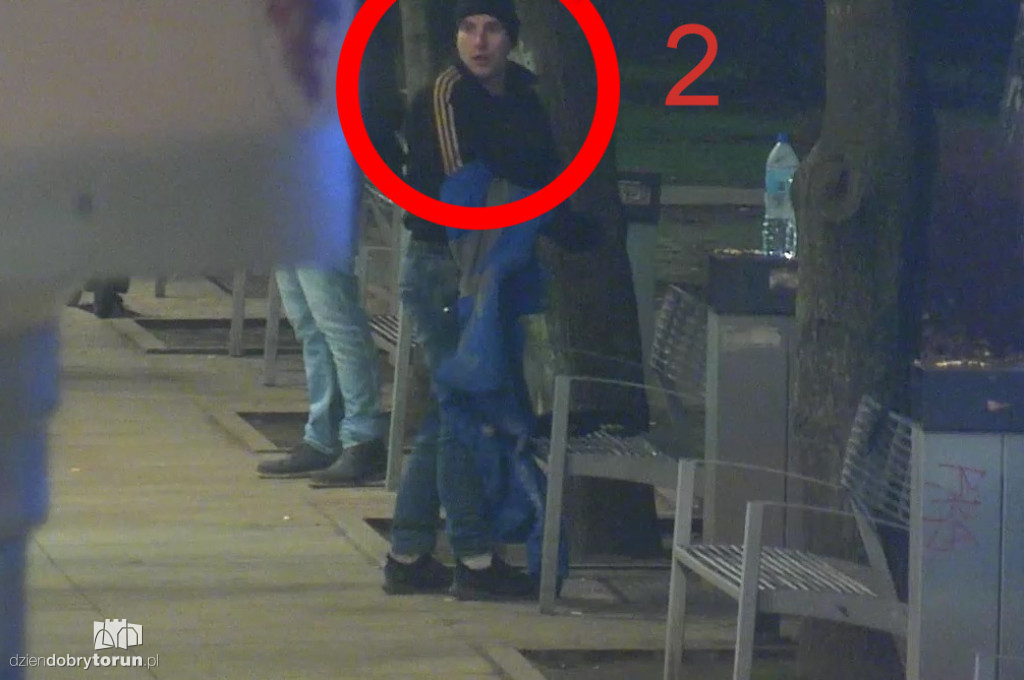 Policja szuka sprawców pobicia