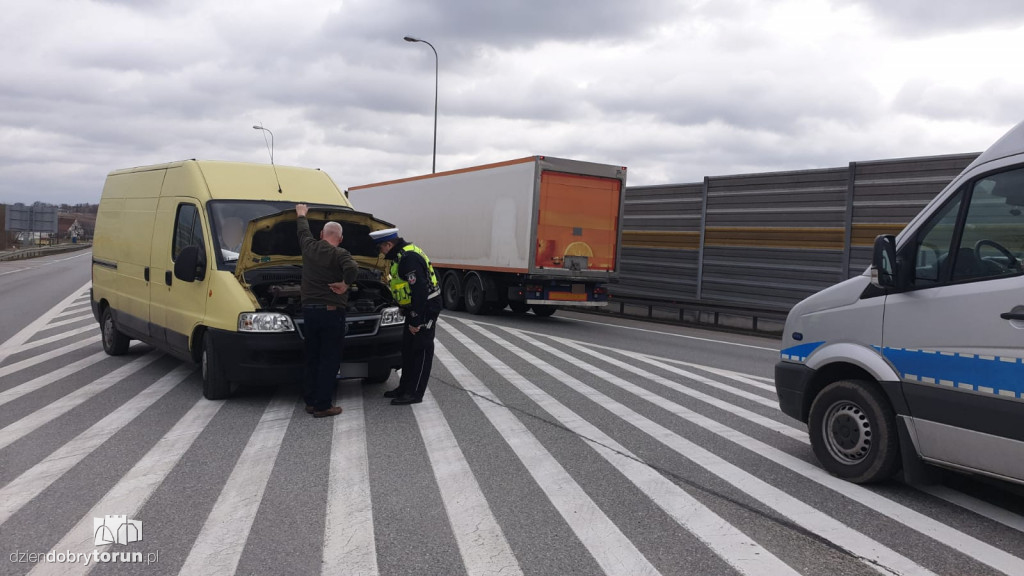 Toruńska drogówka znów skontrolowała kierowców
