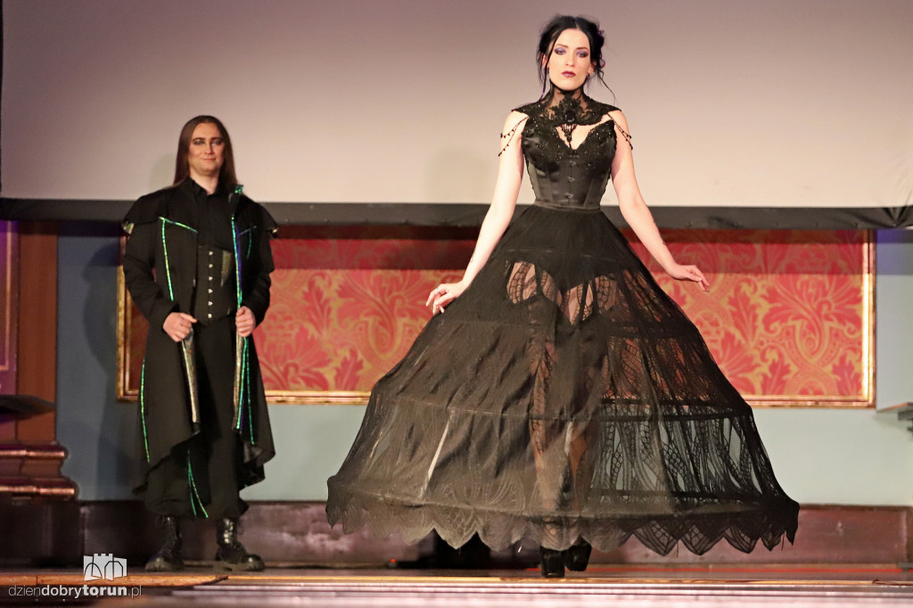Alternative Fashion Show w Dworze Artusa