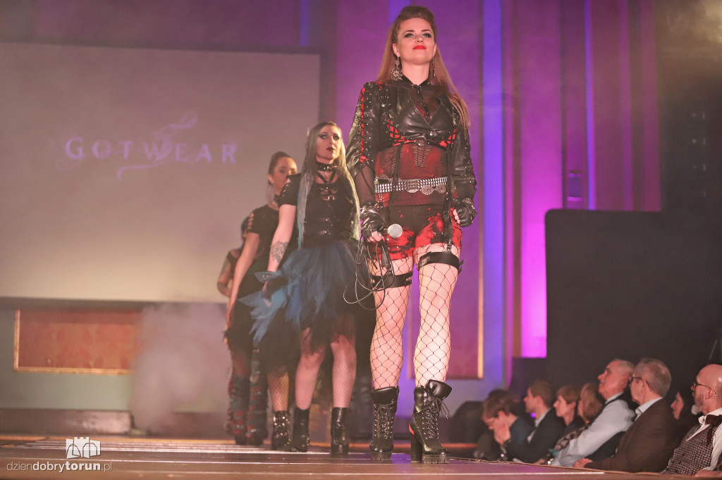 Alternative Fashion Show w Dworze Artusa