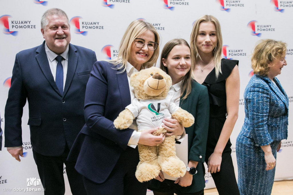 Toruń: nagrody dla sportowców i trenerów z regionu