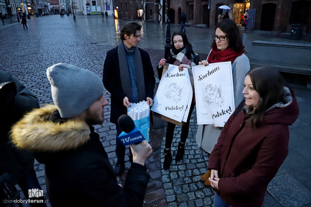 Młodzież Wszechpolska rozdawała plakaty