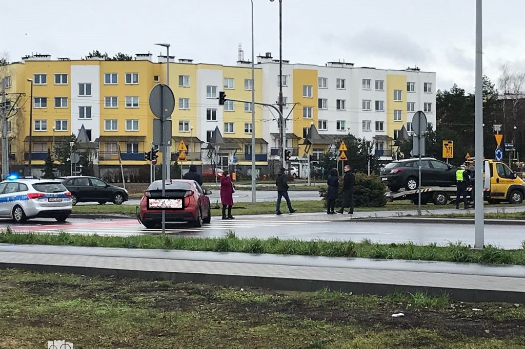 Kolizja dwóch samochodów