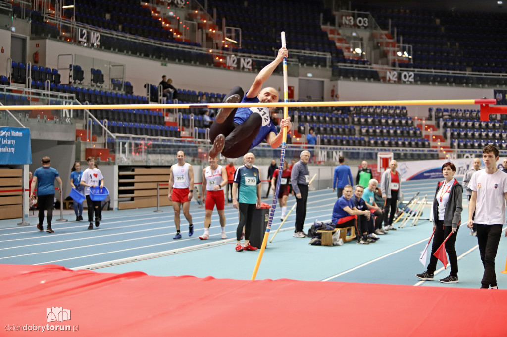 Halowe Mistrzostwa Polski Masters i Dziennikarzy