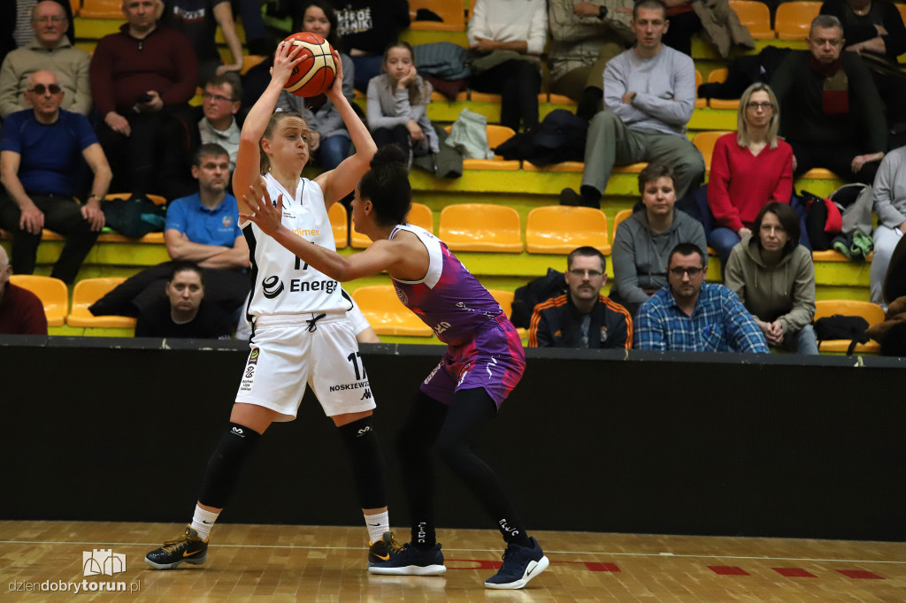 Energa Toruń 76:94 Artego Bydgoszcz