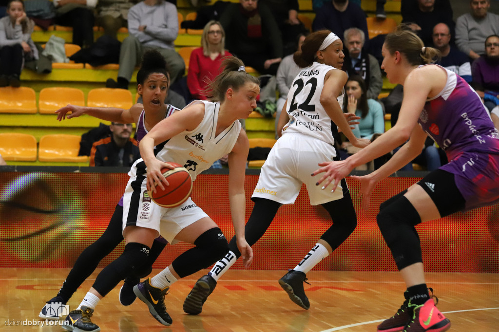 Energa Toruń 76:94 Artego Bydgoszcz