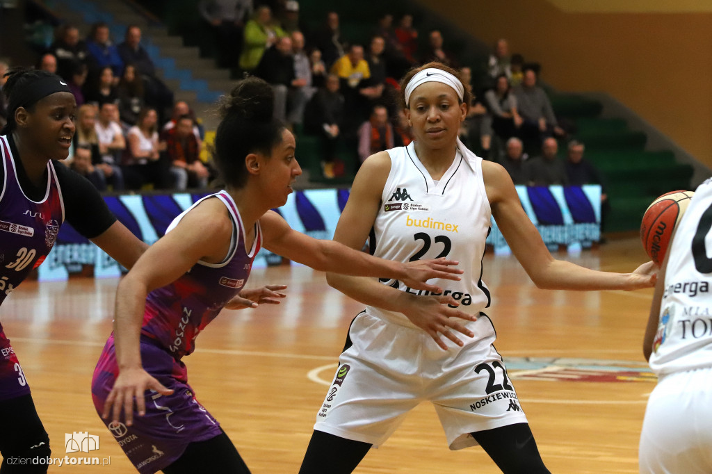 Energa Toruń 76:94 Artego Bydgoszcz
