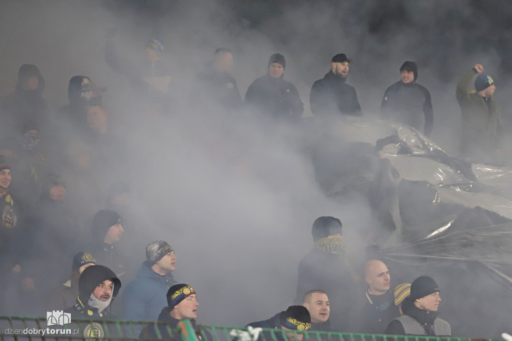 Kibice na meczu Elany Toruń