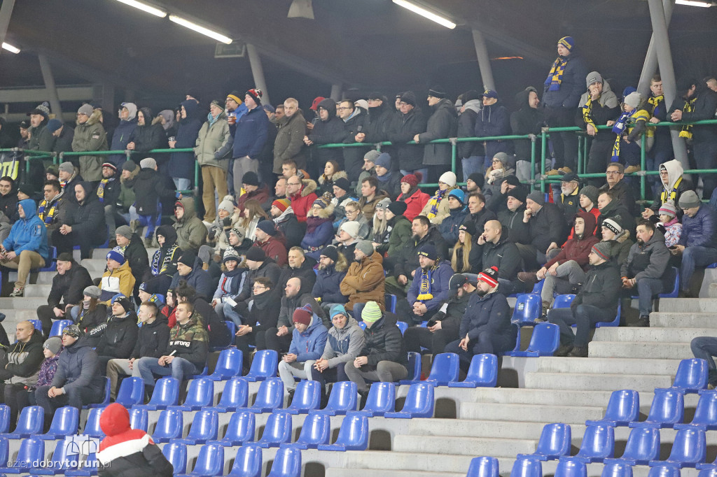 Kibice na meczu Elany Toruń