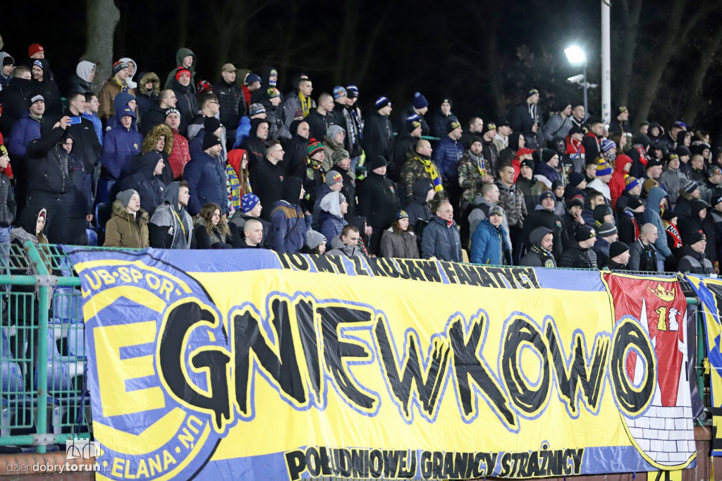 Kibice na meczu Elany Toruń