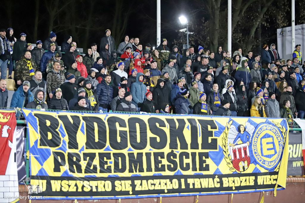 Kibice na meczu Elany Toruń