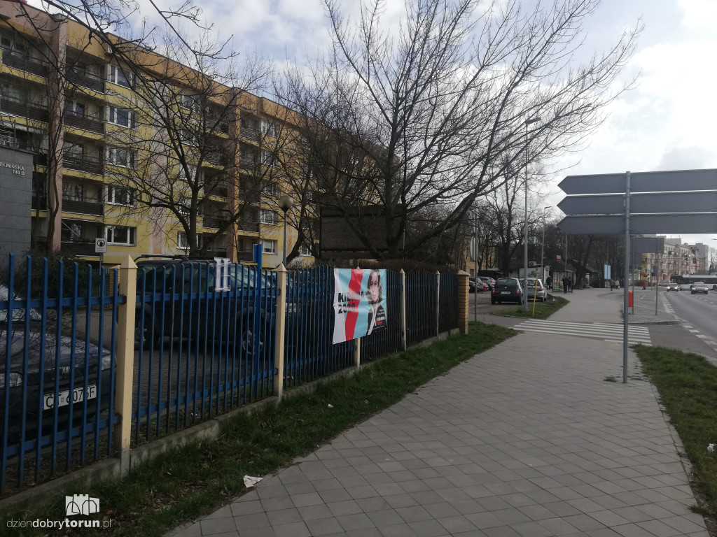 Plakaty M. Kidawy - Błońskiej w Toruniu