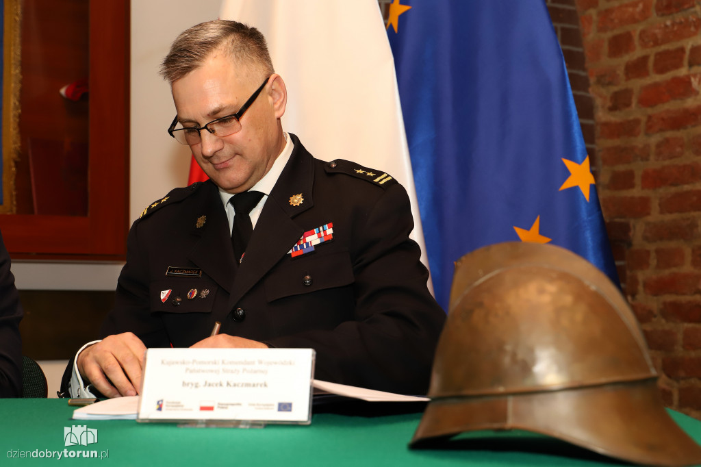 Nowe samochody dla straży pożarnej
