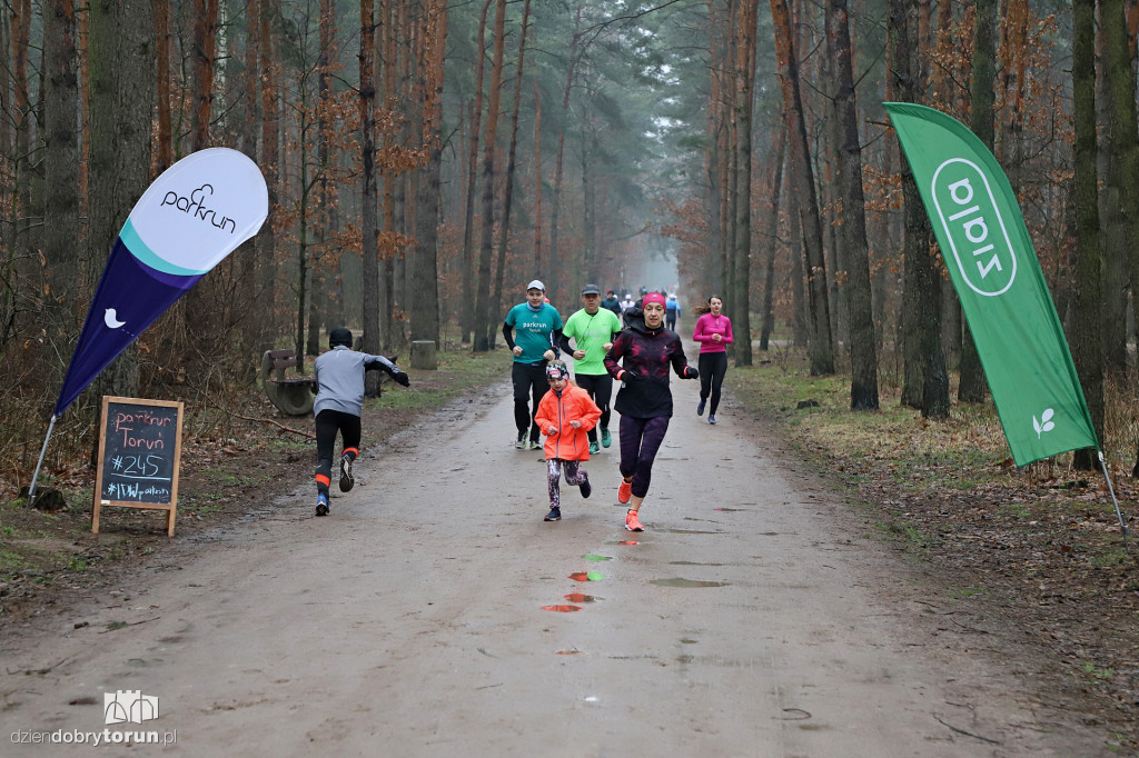 parkrun Toruń #245 edycja Dzień Kobiet